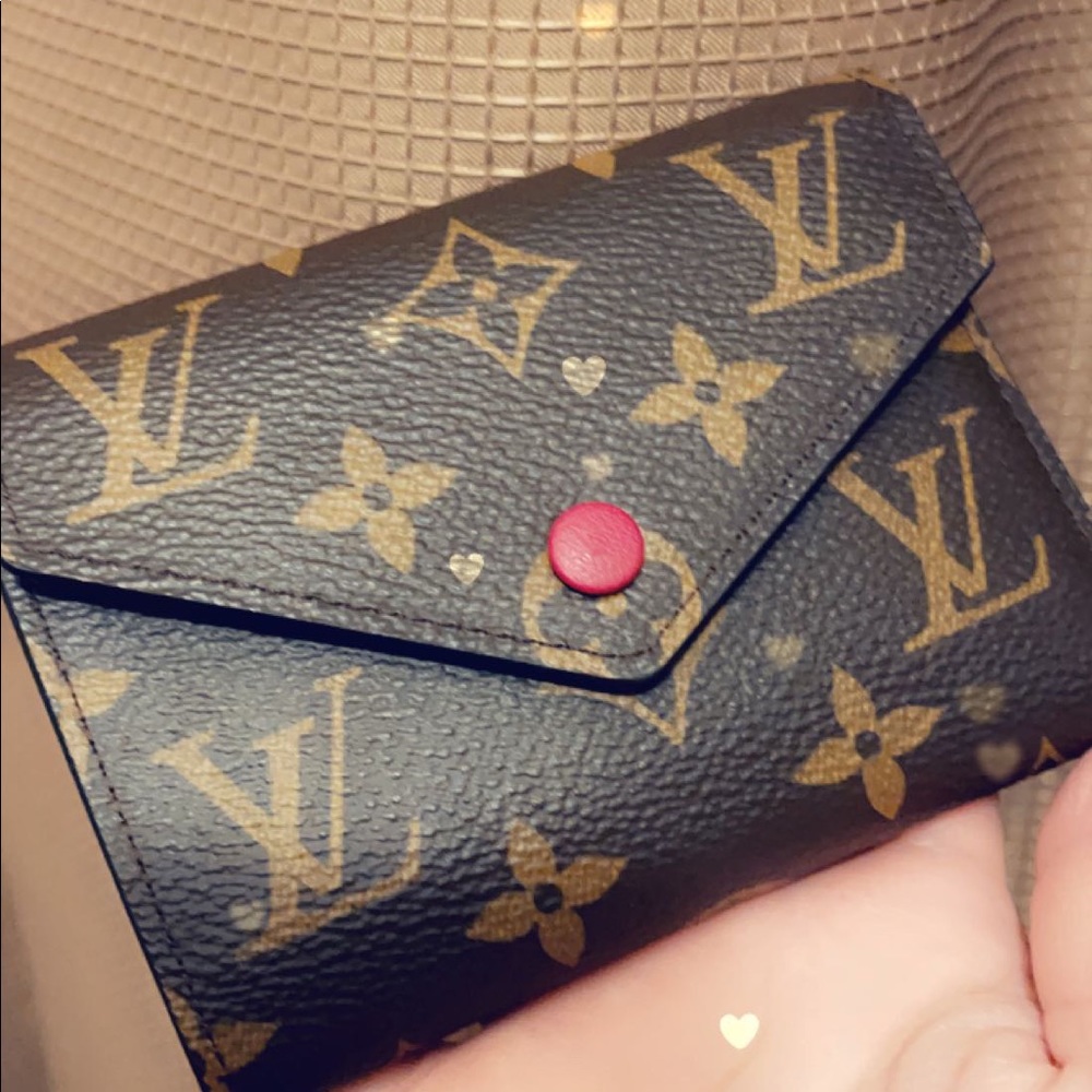 Authentic LV Victorina wallet